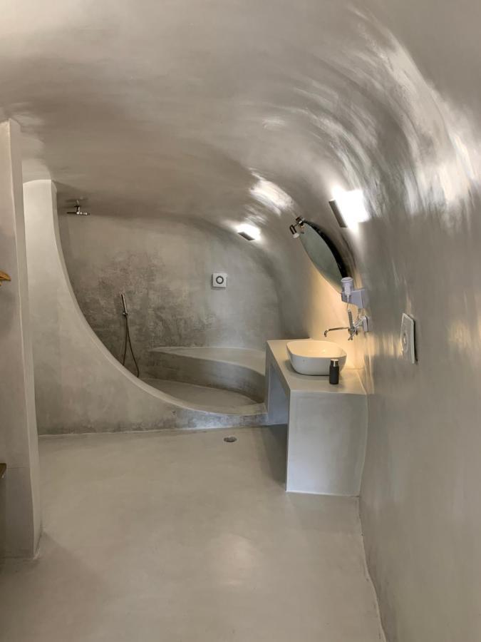Calm Center Rooms Fira  Exterior photo